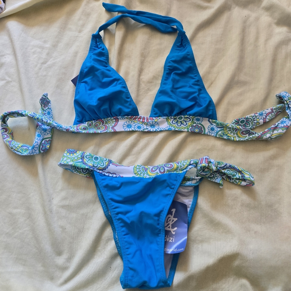 Vibrant Blue Bikini Set with Floral Trim